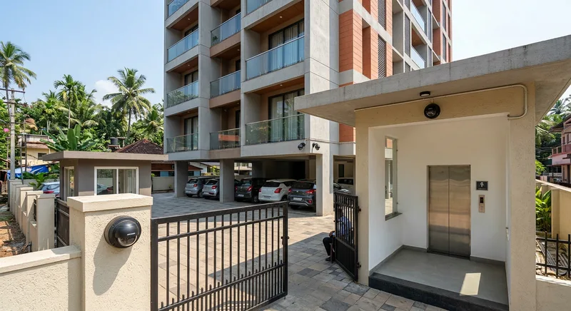 Apartment block CCTV system at East Fort, Thrissur covering entry and parking